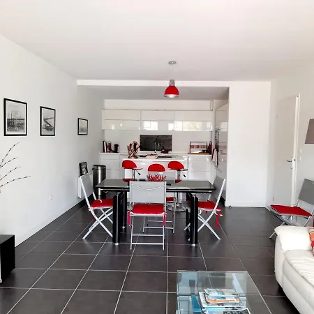 T3 Contemporain, Proche Et Centre, Parking Sécurisé, Wi-fi - Fr-1-319-11