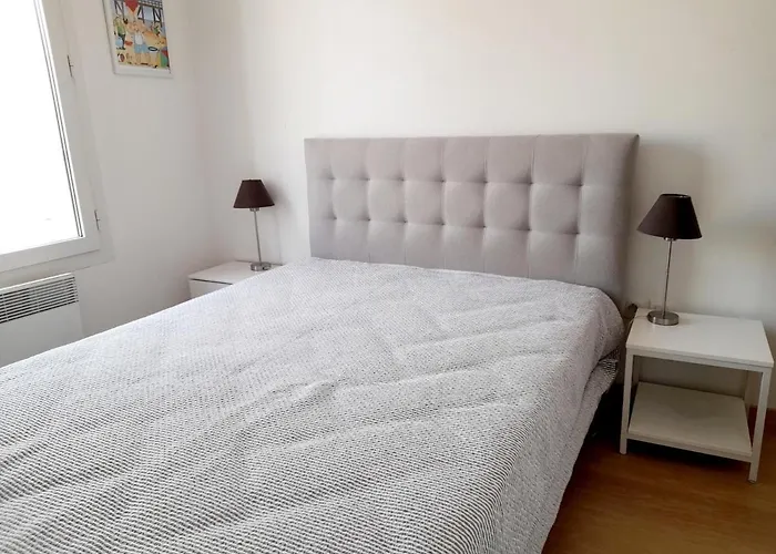 T3 Contemporain, Proche Et Centre, Parking Securise, Wi-fi - Fr-1-319-11 Apartmán *